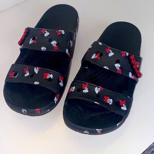 Minnie Mouse Crocs M9 W 11